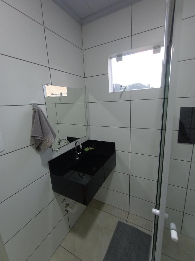 Pousada Leal Penha  Bagian luar foto